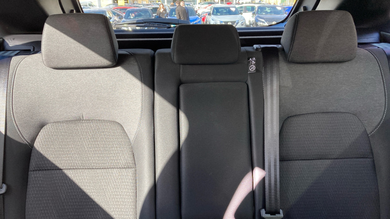 Nissan Qashqai 1.3 DiG-T MH N-Connecta 5dr Petrol Hatchback